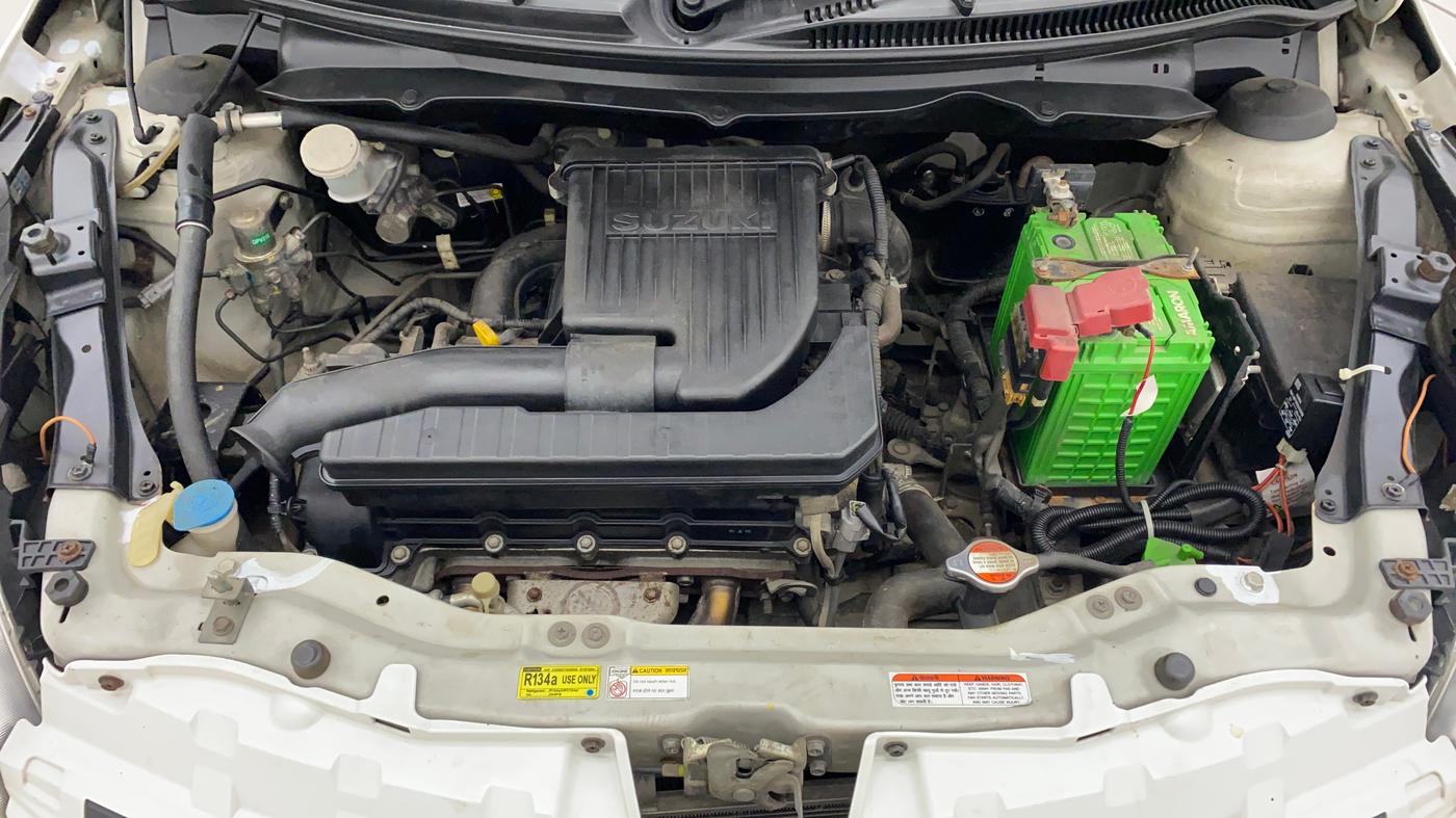 2015 Maruti Swift VXI, Petrol, Manual, 39,689 km, Open Bonet
