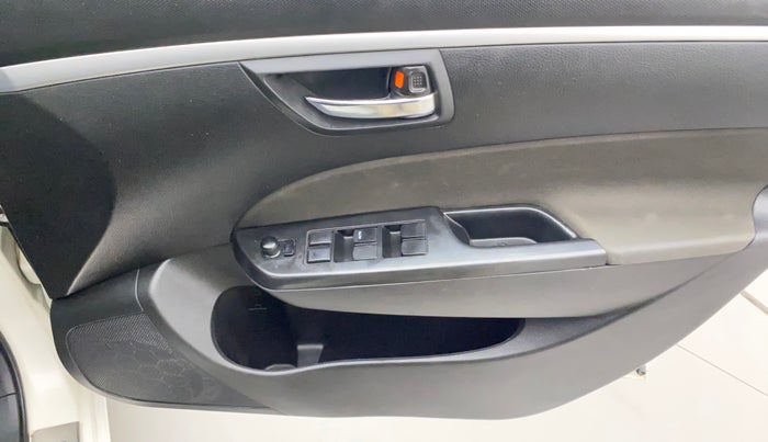 2015 Maruti Swift VXI, Petrol, Manual, 39,689 km, Driver Side Door Panels Control