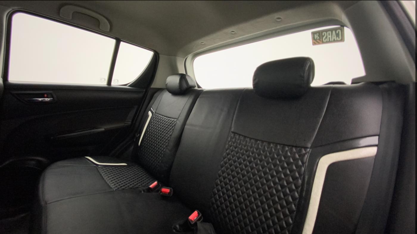 2015 Maruti Swift VXI, Petrol, Manual, 39,689 km, Right Side Rear Door Cabin