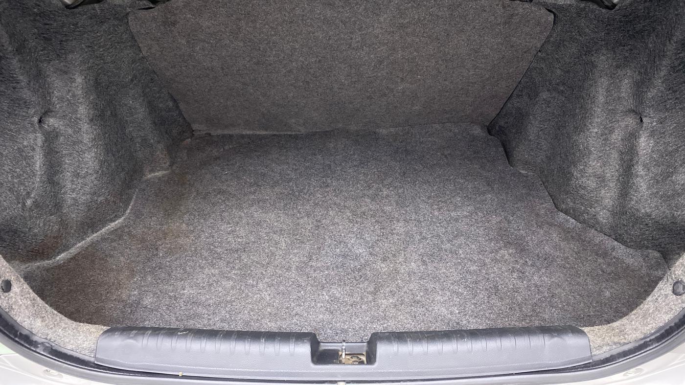 2015 Honda Amaze 1.2 SMT I VTEC, Petrol, Manual, 53,105 km, Boot Inside