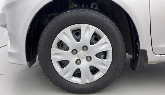2015 Honda Amaze 1.2 SMT I VTEC, Petrol, Manual, 53,105 km, Left Front Wheel