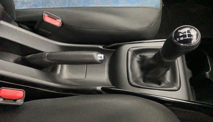 2022 Toyota Glanza G E-CNG, CNG, Manual, 37,562 km, Gear Lever