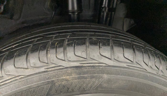 2022 Tata NEXON XM SUNROOF PETROL, Petrol, Manual, 67,389 km, Left Rear Tyre Tread