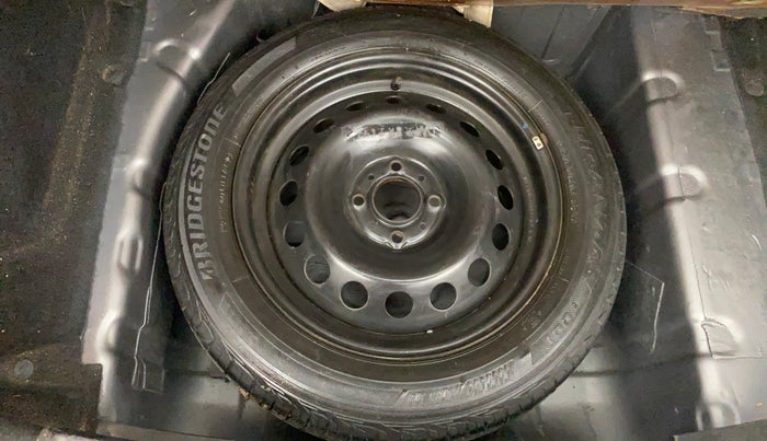 2022 Tata NEXON XM SUNROOF PETROL, Petrol, Manual, 67,389 km, Spare Tyre