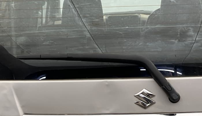 2017 Maruti Wagon R 1.0 VXI+ (O) MT, Petrol, Manual, 90,206 km, Rear Wiper