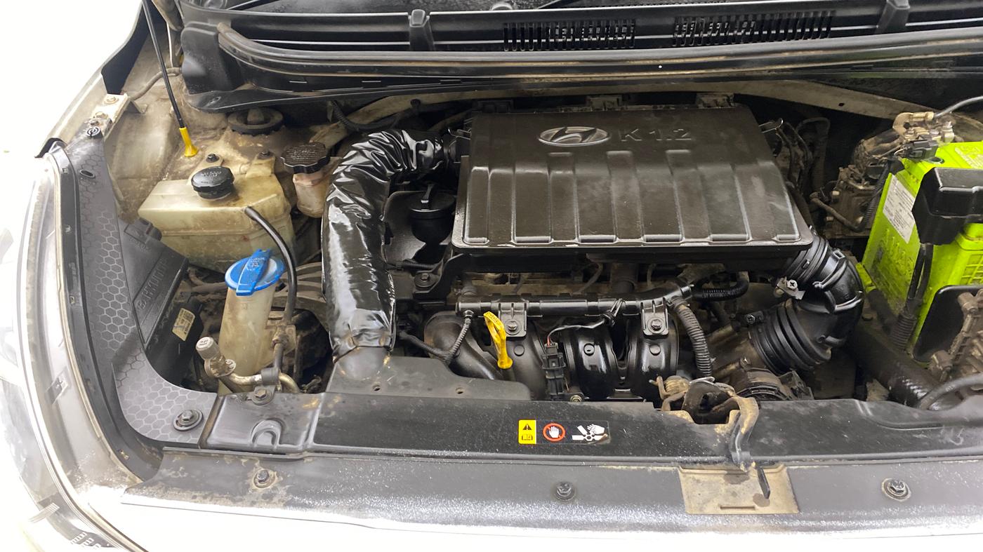 2020 Hyundai Grand i10 SPORTZ AT 1.2 KAPPA VTVT, Petrol, Automatic, 73,977 km, Engine View - Right
