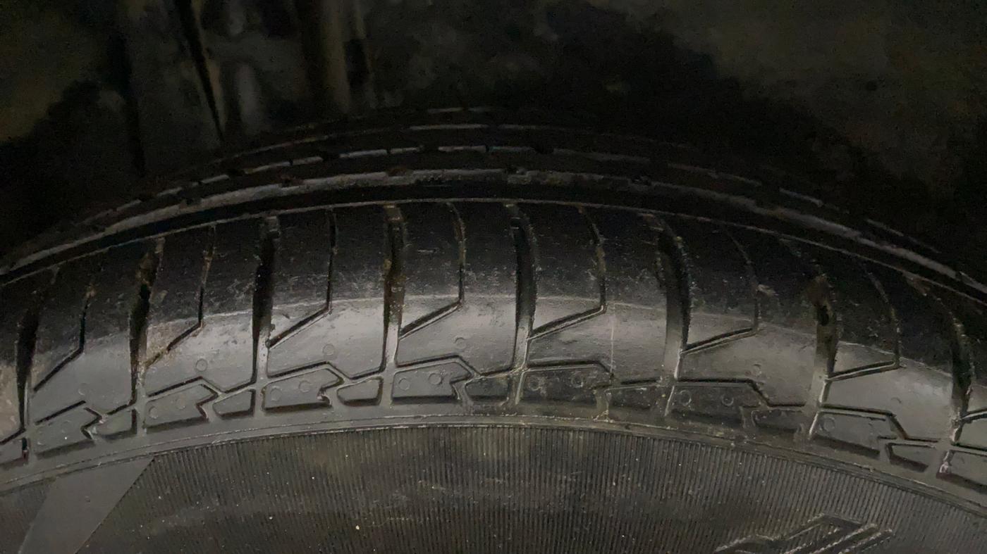 2018 Maruti S Cross ZETA 1.3, Diesel, Manual, 1,18,011 km, Right Rear Tyre Tread