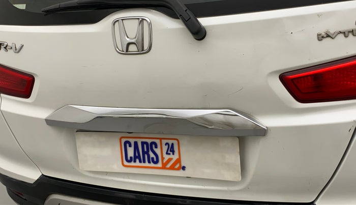 2017 Honda WR-V 1.2L I-VTEC VX MT, Petrol, Manual, 38,192 km, Dicky (Boot door) - Slightly dented