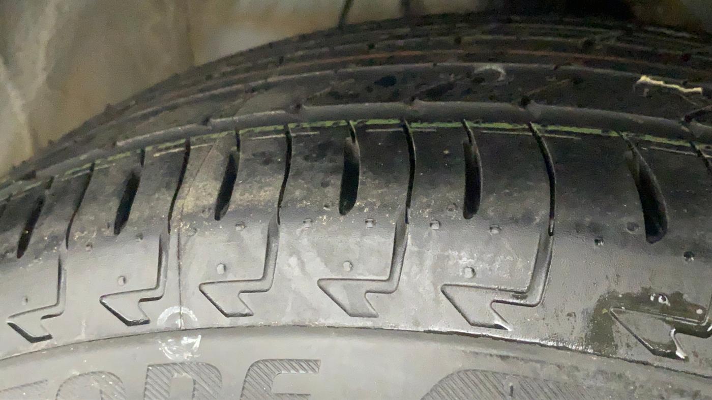 2017 Honda WR-V 1.2L I-VTEC VX MT, Petrol, Manual, 38,192 km, Right Front Tyre Tread