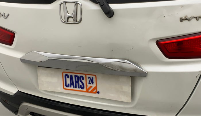 2017 Honda WR-V 1.2L I-VTEC VX MT, Petrol, Manual, 38,192 km, Dicky (Boot door) - Minor scratches
