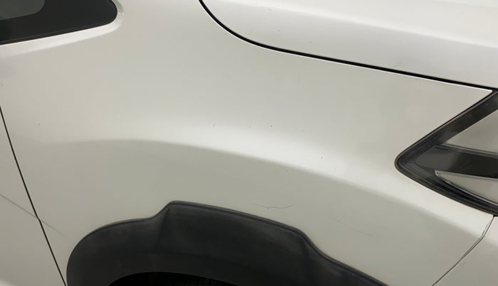 2017 Honda WR-V 1.2L I-VTEC VX MT, Petrol, Manual, 38,192 km, Right fender - Minor scratches