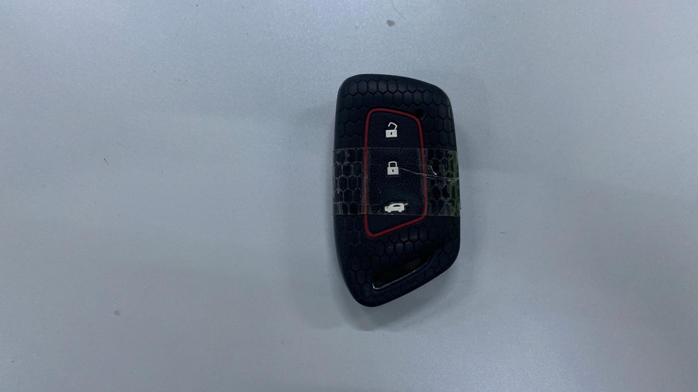 2023 MG HECTOR PLUS SAVVY PRO 1.5 TURBO CVT 7 STR, Petrol, Automatic, 27,208 km, Key Close Up