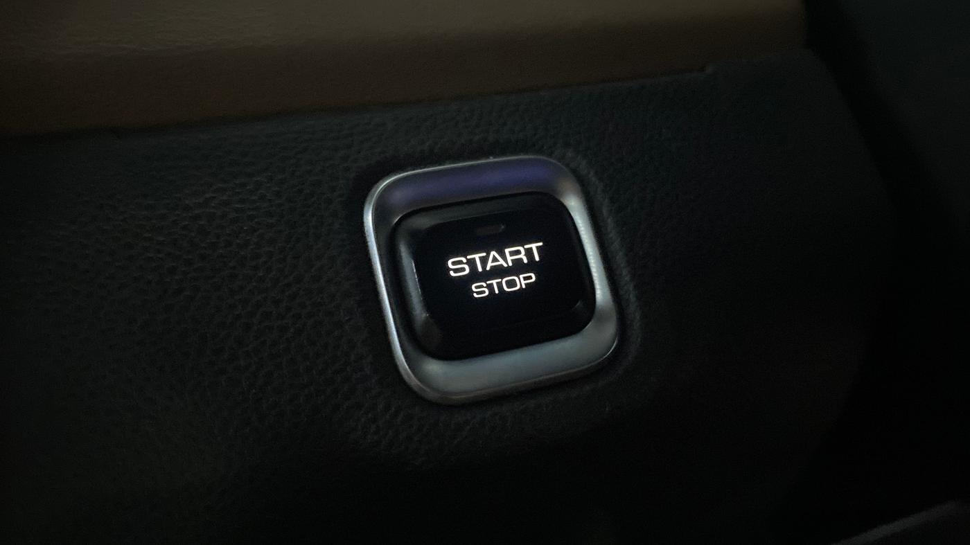2023 MG HECTOR PLUS SAVVY PRO 1.5 TURBO CVT 7 STR, Petrol, Automatic, 27,208 km, Keyless Start/ Stop Button