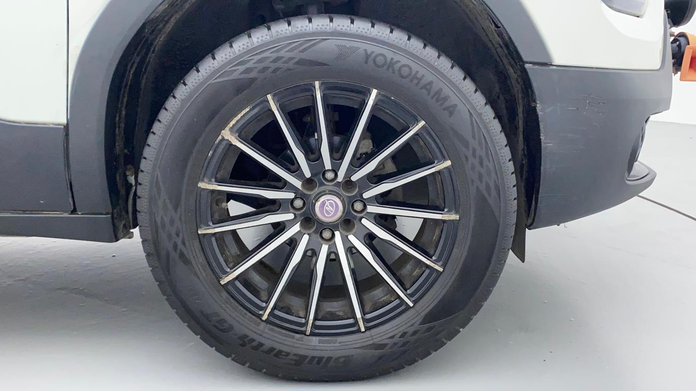 2021 Tata PUNCH CREATIVE  AMT, Petrol, Automatic, 9,722 km, Right Front Wheel