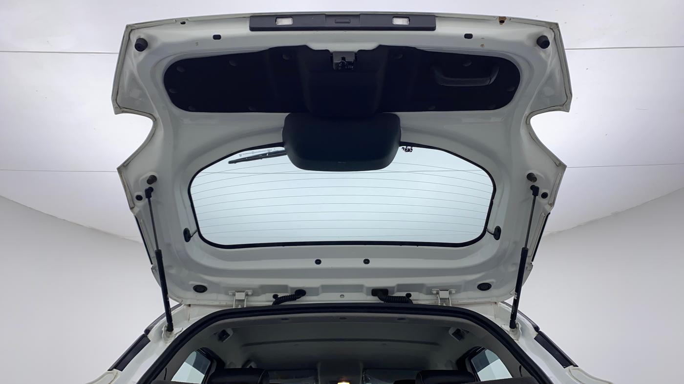 2021 Tata PUNCH CREATIVE  AMT, Petrol, Automatic, 9,722 km, Boot Door Open