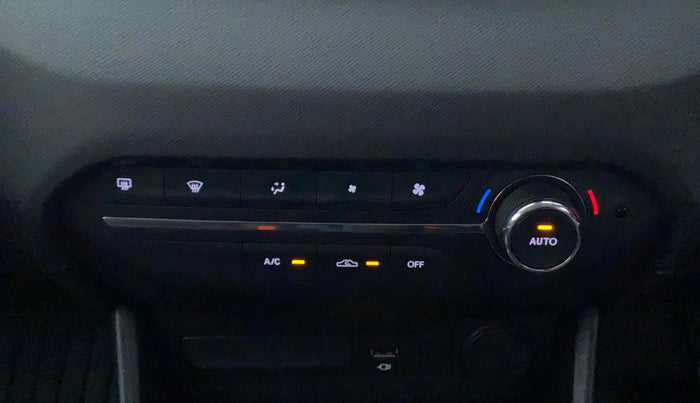2021 Tata PUNCH CREATIVE  AMT, Petrol, Automatic, 9,722 km, Automatic Climate Control