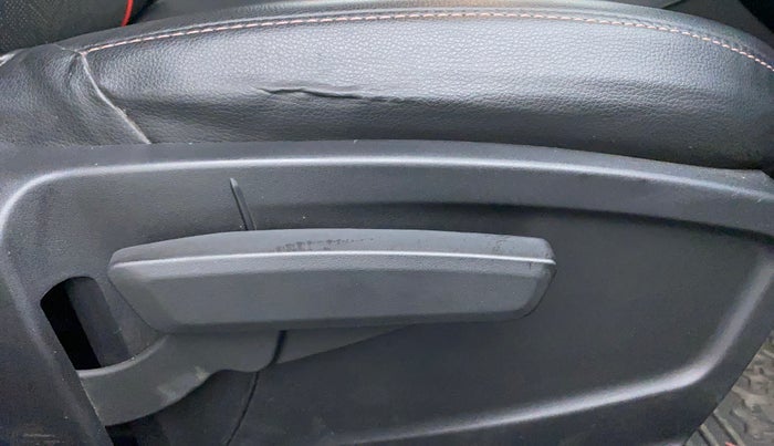 2021 Tata PUNCH CREATIVE  AMT, Petrol, Automatic, 9,722 km, Driver Side Adjustment Panel