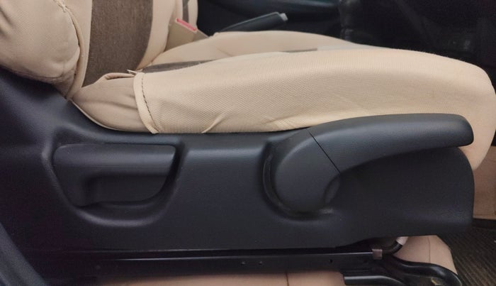 2016 Honda Jazz 1.2L I-VTEC V, Petrol, Manual, 35,751 km, Driver Side Adjustment Panel