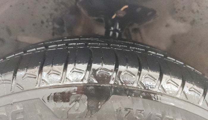 2016 Honda Jazz 1.2L I-VTEC V, Petrol, Manual, 35,751 km, Left Front Tyre Tread