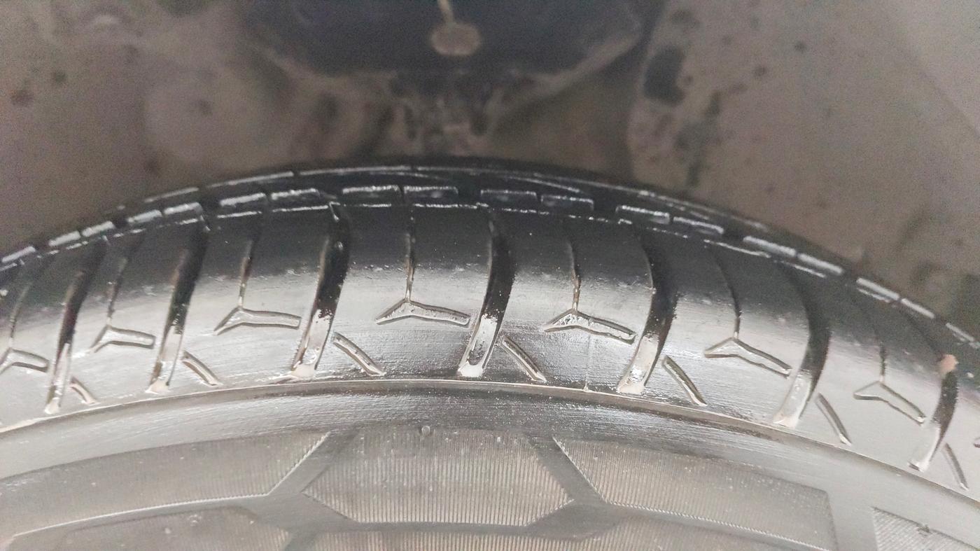 2016 Honda Jazz 1.2L I-VTEC V, Petrol, Manual, 35,751 km, Right Front Tyre Tread