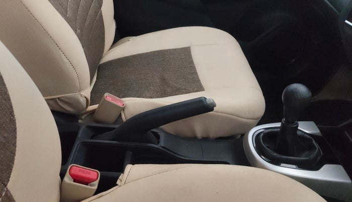 2016 Honda Jazz 1.2L I-VTEC V, Petrol, Manual, 35,751 km, Gear Lever