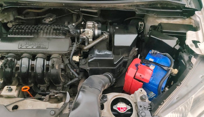 2016 Honda Jazz 1.2L I-VTEC V, Petrol, Manual, 35,751 km, Engine View - Left