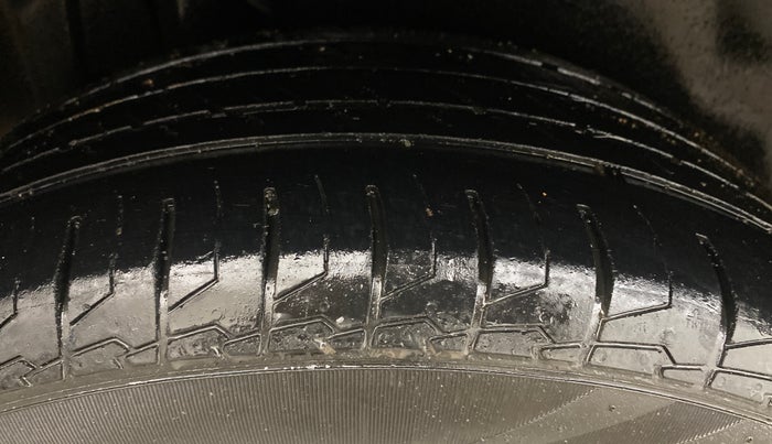 2020 Maruti S Cross ZETA 1.5, Petrol, Manual, 49,425 km, Right Rear Tyre Tread