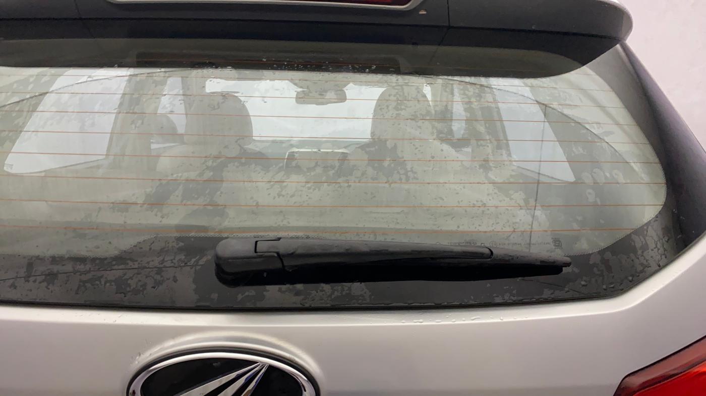 2020 Mahindra XUV300 W8 (O) 1.2 PETROL, Petrol, Manual, 91,363 km, Rear Wiper