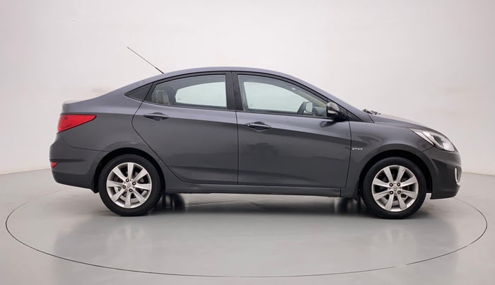 2012 Hyundai Verna FLUIDIC 1.6 VTVT SX, Petrol, Manual, 96,052 km, Right Side View