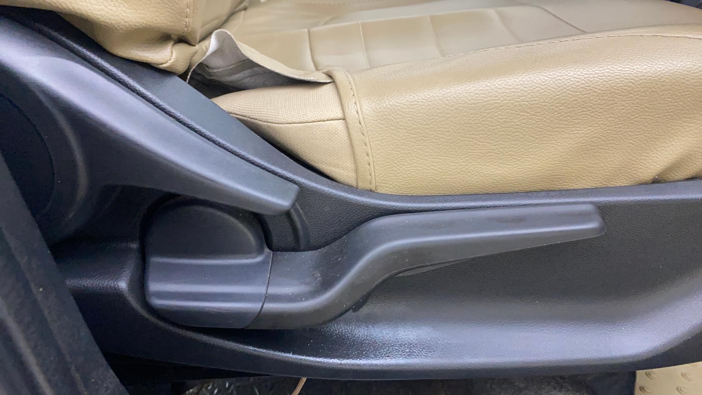 2020 Honda Amaze 1.2L I-VTEC S, Petrol, Manual, 45,041 km, Driver Side Adjustment Panel