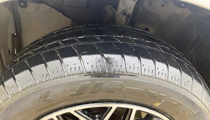 2020 Honda Amaze 1.2L I-VTEC S, Petrol, Manual, 45,041 km, Left Front Tyre Tread