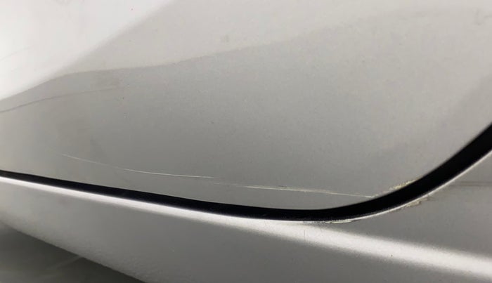 2016 Maruti Ciaz ZXI AT, Petrol, Automatic, 73,652 km, Rear left door - Minor scratches
