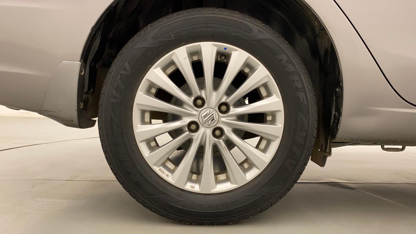 2016 Maruti Ciaz ZXI AT, Petrol, Automatic, 73,652 km, Right Rear Wheel