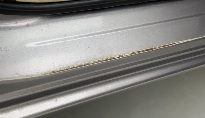 2016 Maruti Ciaz ZXI AT, Petrol, Automatic, 73,652 km, Right running board - Minor scratches