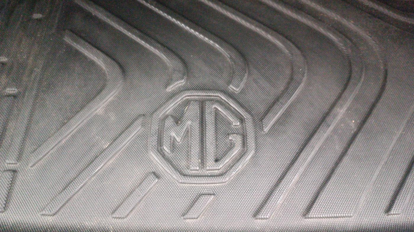 2020 MG HECTOR SHARP 1.5 DCT PETROL, Petrol, Automatic, 60,802 km, Boot Inside