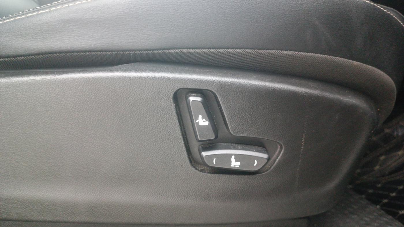 2020 MG HECTOR SHARP 1.5 DCT PETROL, Petrol, Automatic, 60,802 km, Driver Side Adjustment Panel