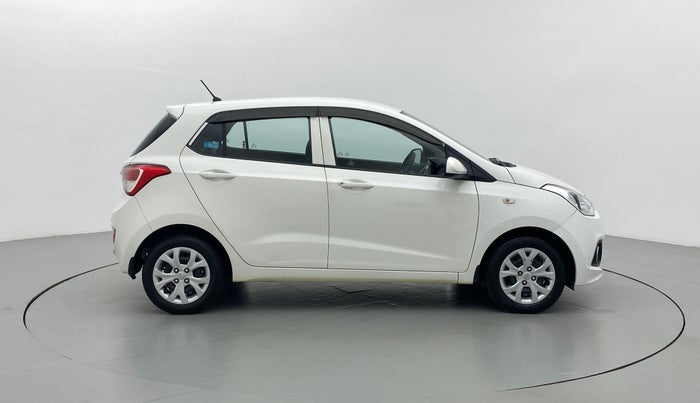 2014 Hyundai Grand i10 MAGNA 1.2 VTVT, Petrol, Manual, 51,844 km, Right Side View