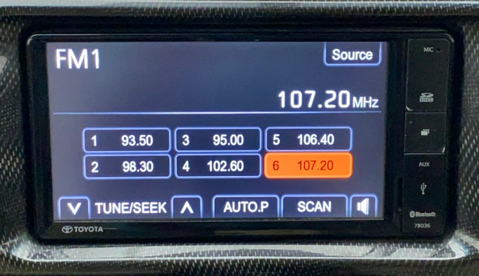 2016 Toyota Corolla Altis G AT, Petrol, Automatic, 90,886 km, Infotainment System
