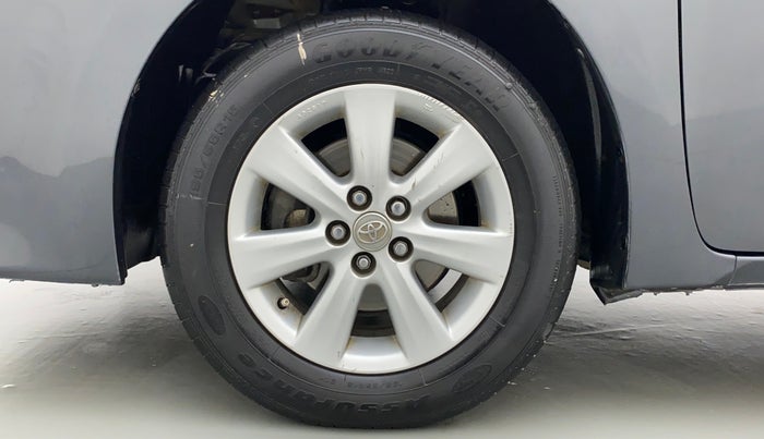 2016 Toyota Corolla Altis G AT, Petrol, Automatic, 90,886 km, Left Front Wheel