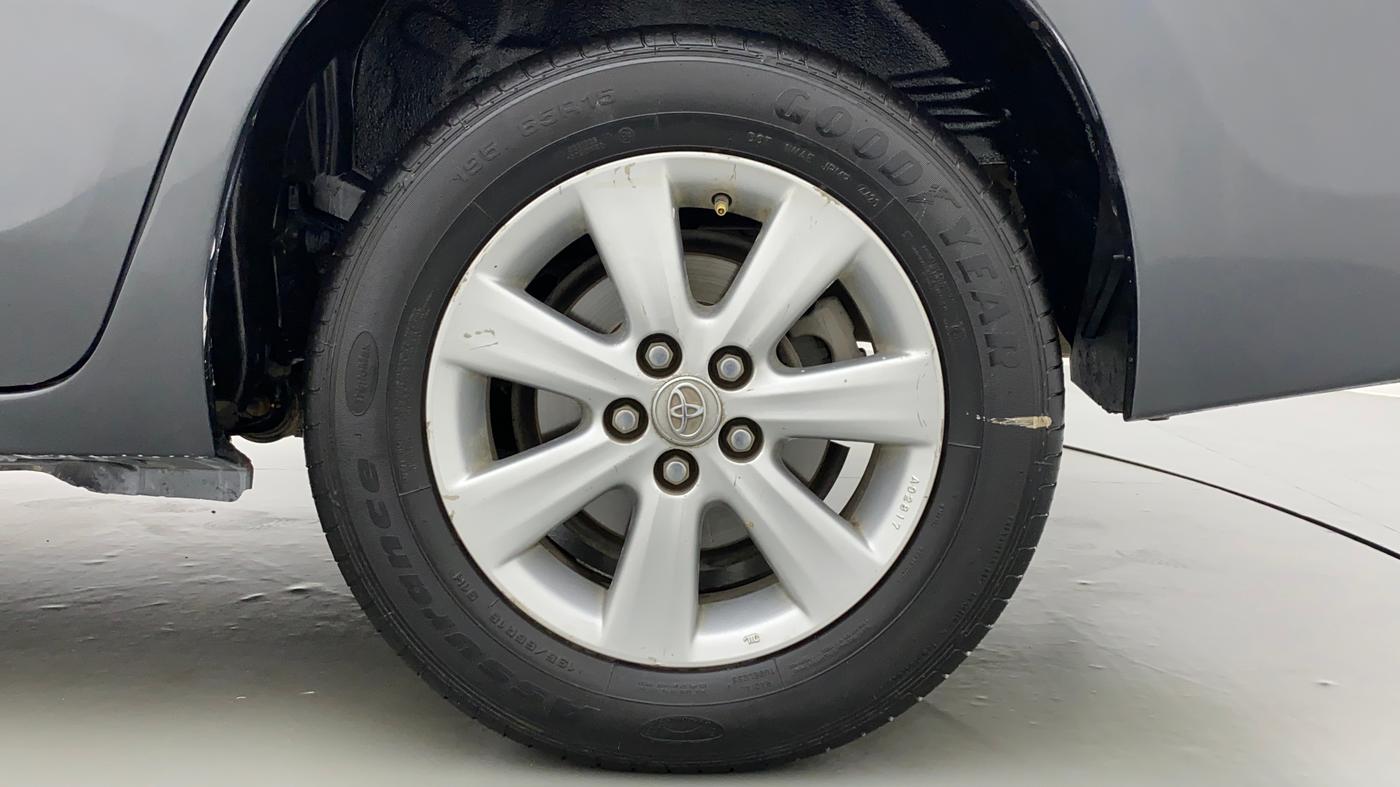 2016 Toyota Corolla Altis G AT, Petrol, Automatic, 90,886 km, Left Rear Wheel
