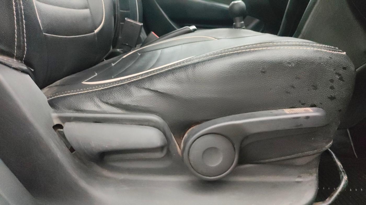 2014 Maruti Swift ZXI, Petrol, Manual, 57,910 km, Driver Side Adjustment Panel