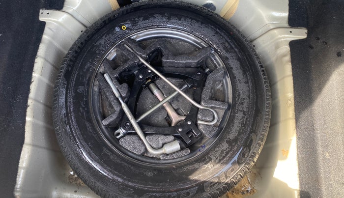 2020 Tata ALTROZ XZ PETROL, Petrol, Manual, 78,334 km, Spare Tyre