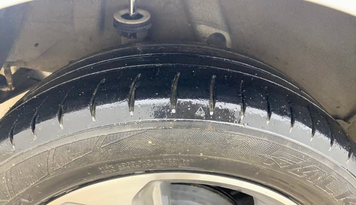 2019 Hyundai Verna 1.6 VTVT SX O, Petrol, Manual, 1,04,110 km, Right Rear Tyre Tread