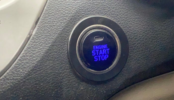 2019 Hyundai Verna 1.6 VTVT SX O, Petrol, Manual, 1,04,110 km, Keyless Start/ Stop Button