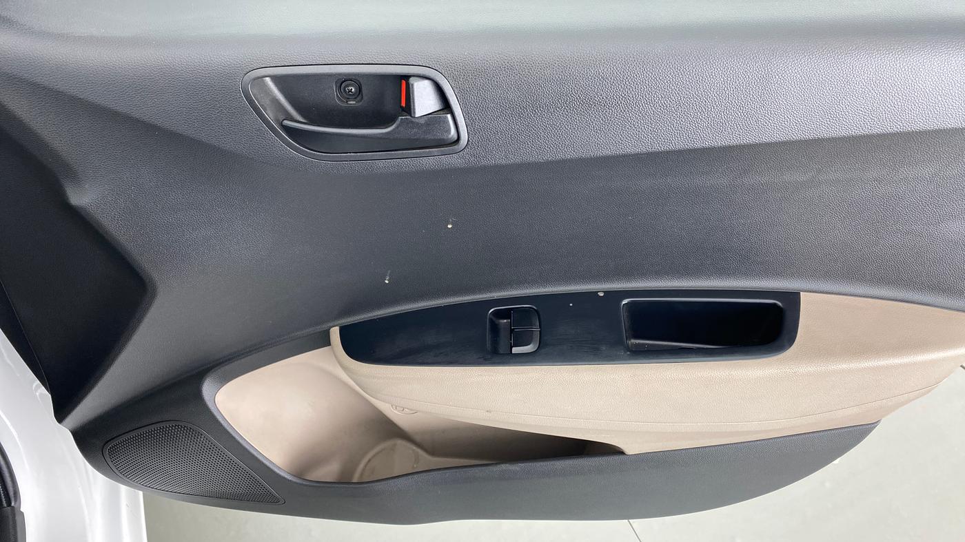 2022 Hyundai XCENT PRIME 	T+ CNG, CNG, Manual, 13,444 km, Driver Side Door Panels Control
