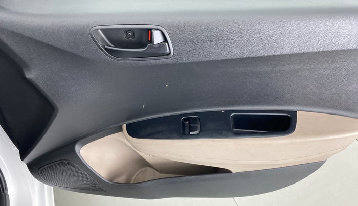 2022 Hyundai XCENT PRIME 	T+ CNG, CNG, Manual, 13,444 km, Driver Side Door Panels Control