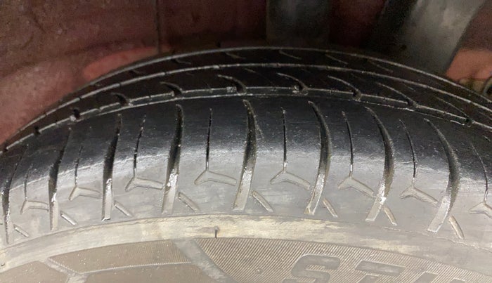 2018 Hyundai Grand i10 ASTA 1.2 KAPPA VTVT, Petrol, Manual, 77,519 km, Left Rear Tyre Tread