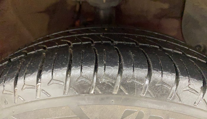 2018 Hyundai Grand i10 ASTA 1.2 KAPPA VTVT, Petrol, Manual, 77,519 km, Right Front Tyre Tread