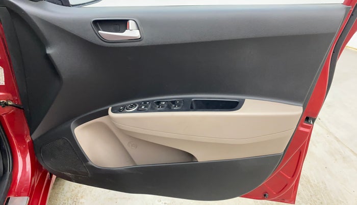 2018 Hyundai Grand i10 ASTA 1.2 KAPPA VTVT, Petrol, Manual, 77,519 km, Driver Side Door Panels Control