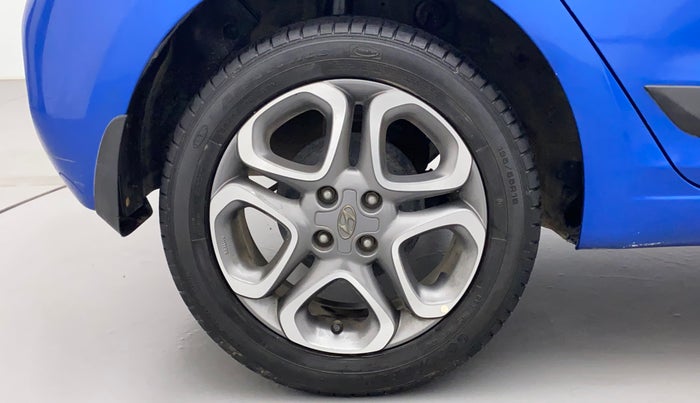 2019 Hyundai Elite i20 ASTA 1.2 (O), Petrol, Manual, 33,640 km, Right Rear Wheel